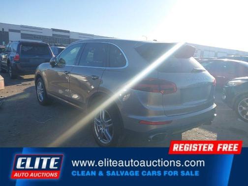 2017 Porsche Cayenne Cayenne