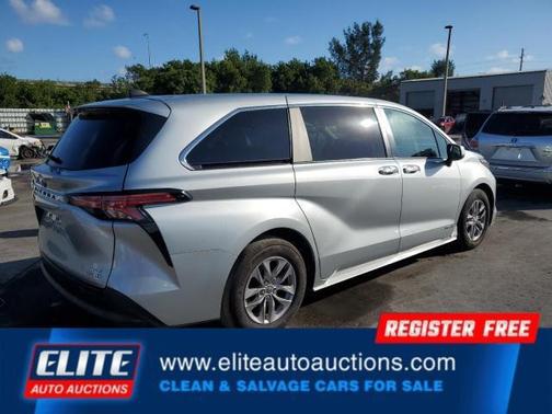 2021 Toyota Sienna XLE 7 Passenger