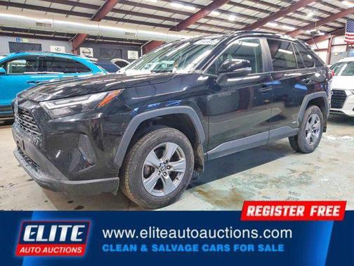 2022 Toyota RAV4 Hybrid XLE