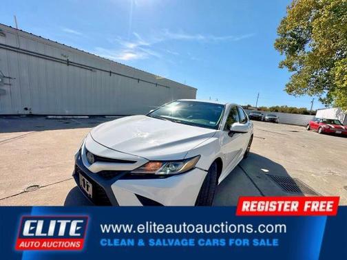 2018 Toyota Camry SE