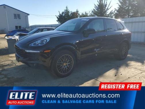 2017 Porsche Cayenne Platinum Edition