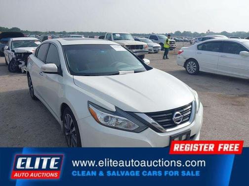 Pearl White 2016 Nissan Altima 2.5 SL