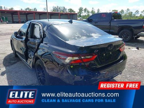 2023 Toyota Camry SE