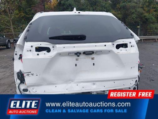 2024 Toyota RAV4 Prime SE