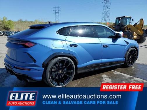 2020 Lamborghini Urus 