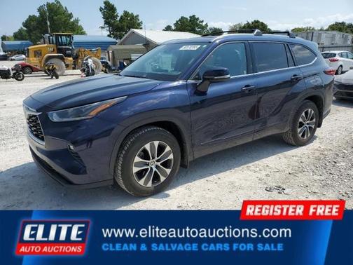 2021 Toyota Highlander XLE