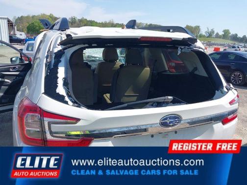 2023 Subaru Ascent Premium 7-Passenger