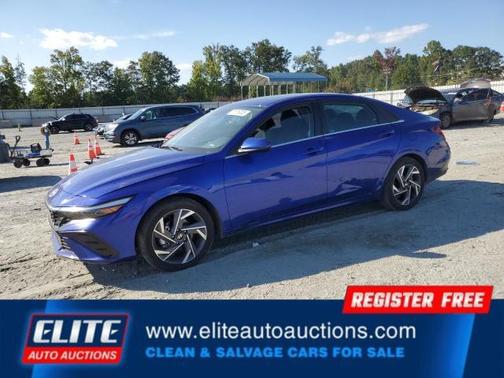 2025 Hyundai ELANTRA SEL