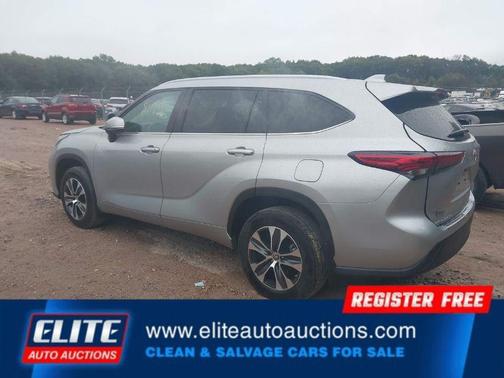 2023 Toyota Highlander Hybrid XLE