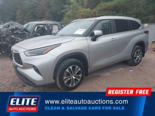 2023 Toyota Highlander Hybrid XLE