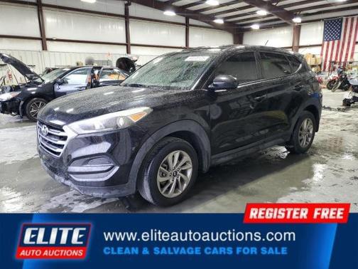 2017 Hyundai TUCSON SE