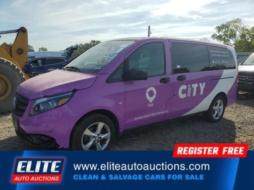 2018 Mercedes-Benz Metris Base