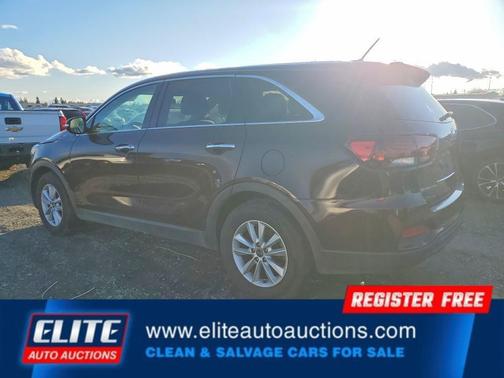 Sangria 2019 Kia Sorento LX