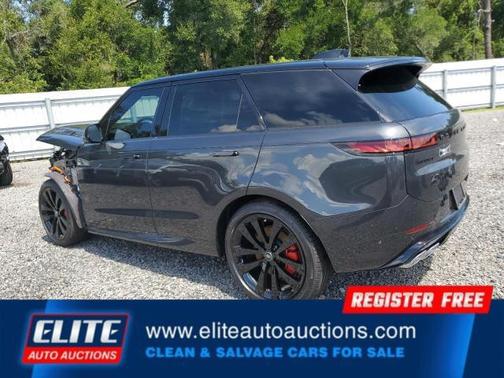 2025 Land Rover Range Rover Sport SE