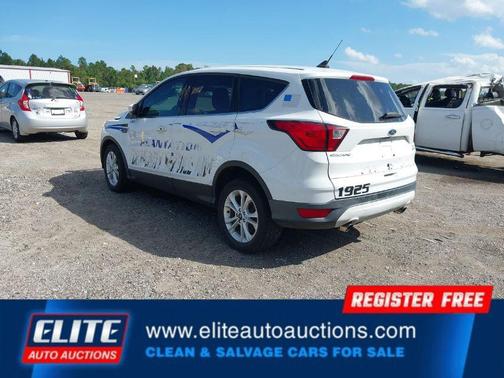 2019 Ford Escape SE