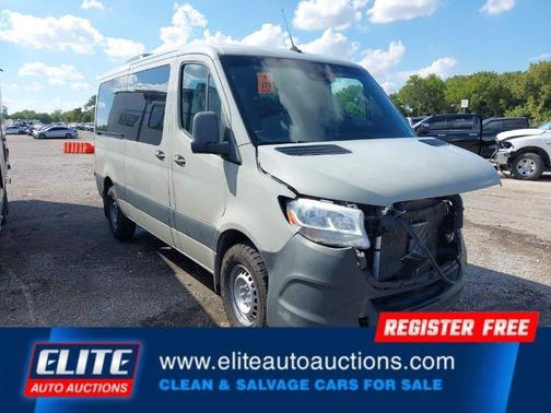 2022 Mercedes-Benz Sprinter 2500 Standard Roof
