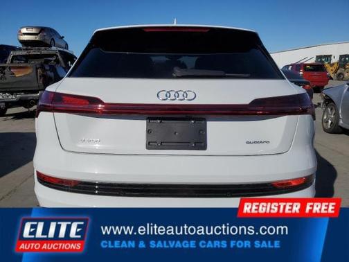 2021 Audi e-tron Premium