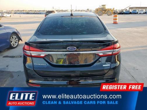 2018 Ford Fusion SE