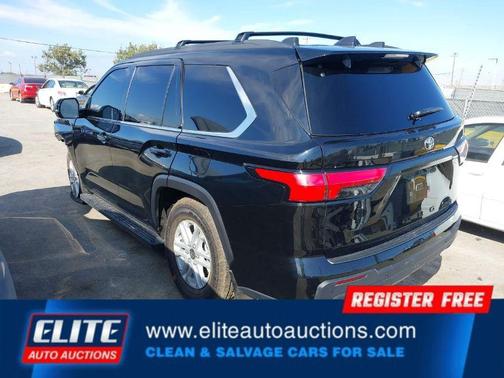 2025 Toyota Sequoia SR5