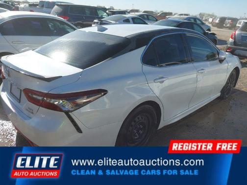 2021 Toyota Camry XSE