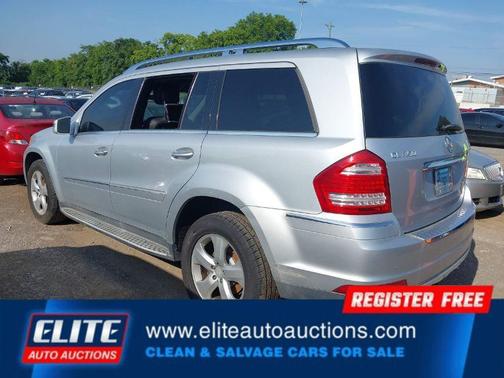 2011 Mercedes-Benz GL-Class 4MATIC