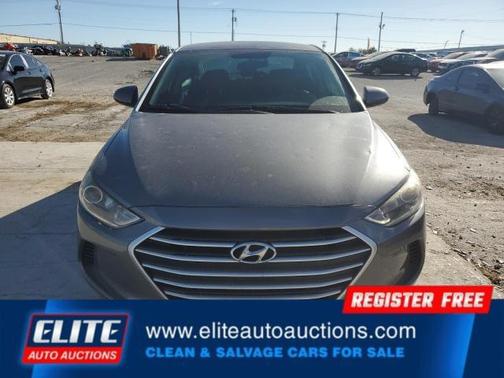 2018 Hyundai ELANTRA SE