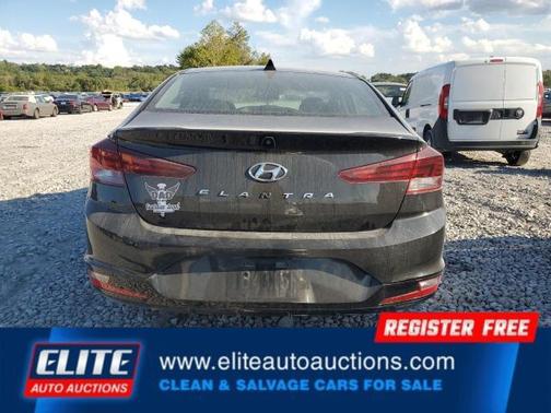 2019 Hyundai ELANTRA SEL