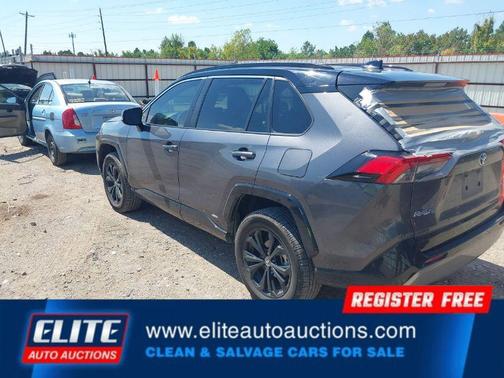 2022 Toyota RAV4 Hybrid SE