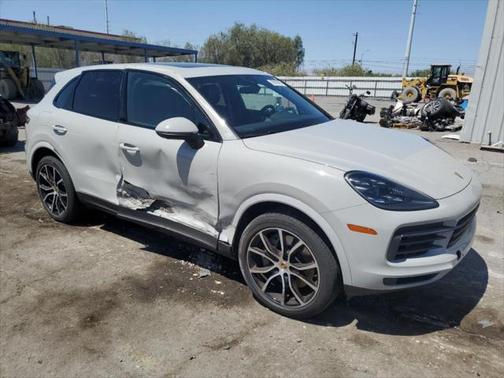 2023 Porsche Cayenne S
