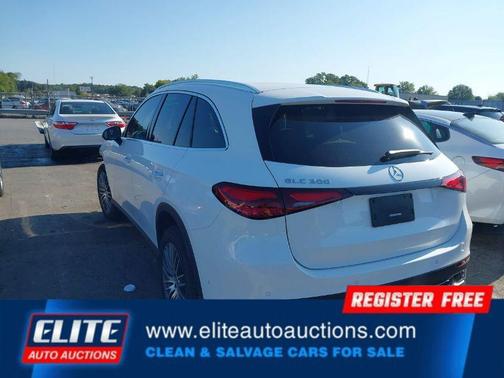 2025 Mercedes-Benz GLC 300 Base