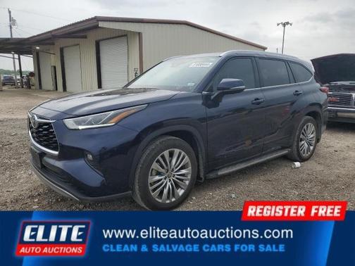 2023 Toyota Highlander Hybrid Platinum