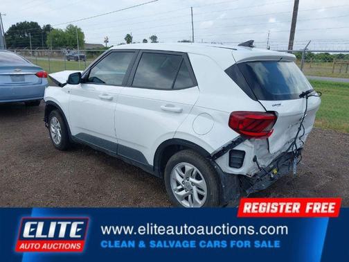 2021 Hyundai VENUE SE