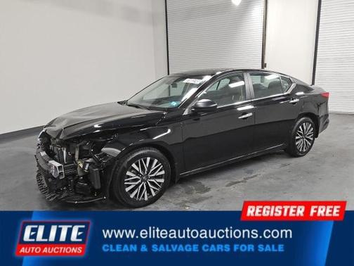 2025 Nissan Altima SV FWD