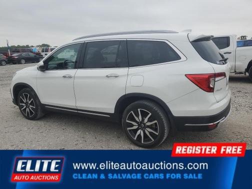 2021 Honda Pilot Touring 8-Passenger