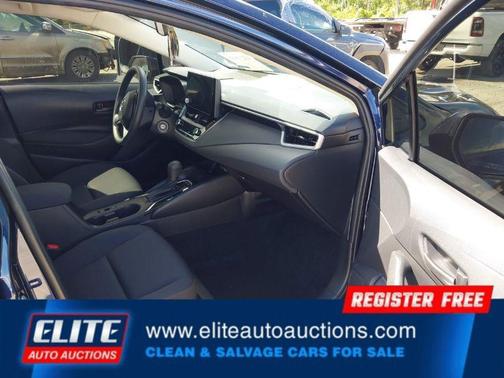 2025 Toyota Corolla Hybrid LE