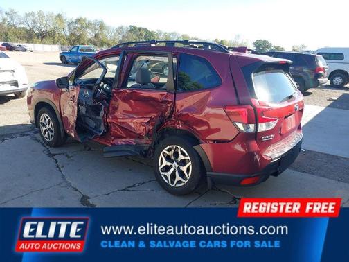 2023 Subaru Forester Premium