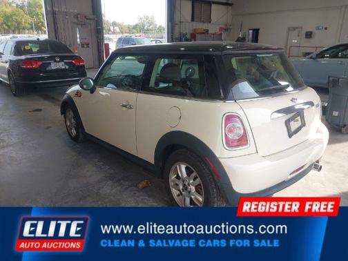 2013 MINI Hardtop Cooper