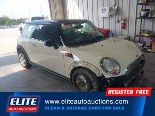 2013 MINI Hardtop Cooper