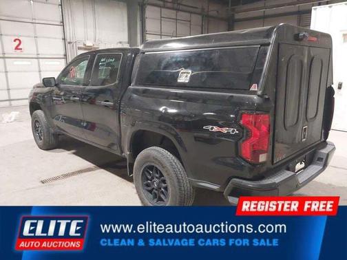 Black 2024 Chevrolet Colorado WT
