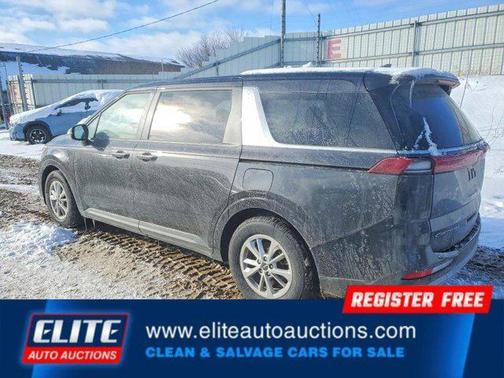 2022 Kia Carnival LXS