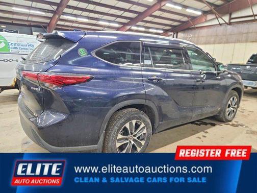 2022 Toyota Highlander Hybrid XLE