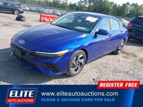 2025 Hyundai ELANTRA SEL