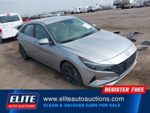 2022 Hyundai ELANTRA SEL