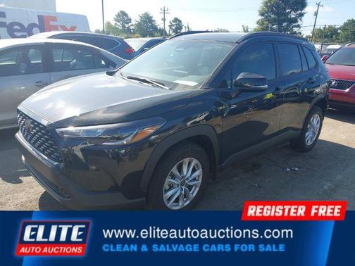 2025 Toyota Corolla Cross LE