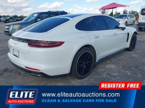 2020 Porsche Panamera 4S