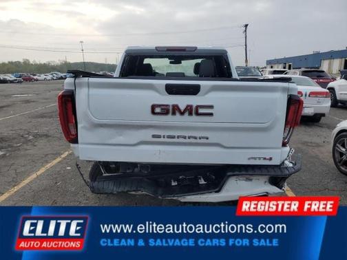 2021 GMC Sierra 1500 AT4