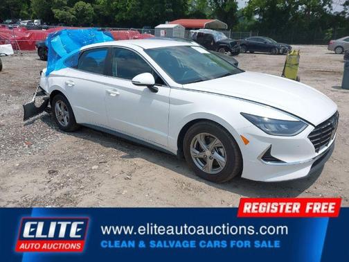 2023 Hyundai SONATA SE