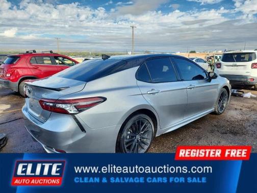 2024 Toyota Camry Hybrid SE