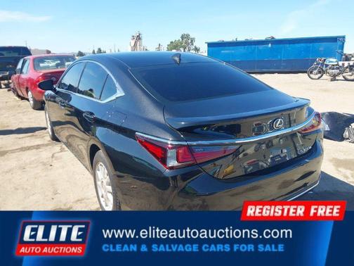 2025 Lexus ES 300h Base