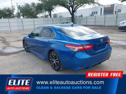 2019 Toyota Camry SE